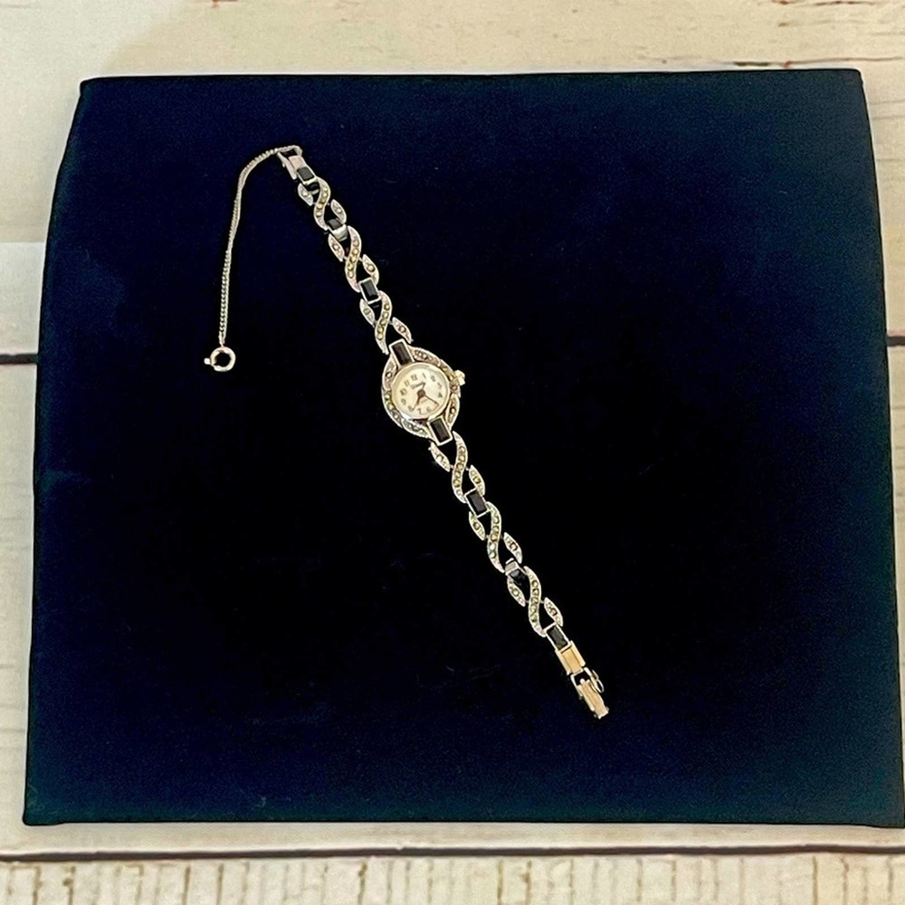 Elegant marcasite watch with vintage charm